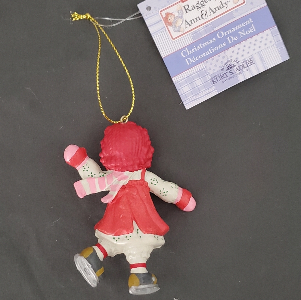 💙Kurt Adler Raggedy Anne & Andy Red Anne Skating - Picture 2 of 2